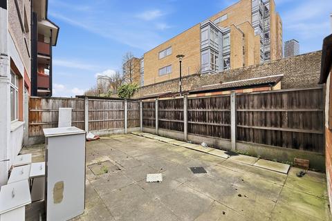 2 bedroom flat for sale, Mellish Street, Gilbertson House Mellish Street, E14