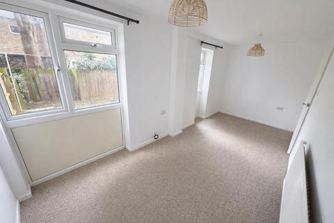 2 bedroom flat to rent, Holyrood Walk, Corby NN18