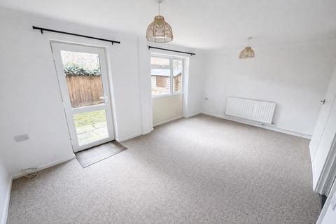 2 bedroom flat to rent, Holyrood Walk, Corby NN18