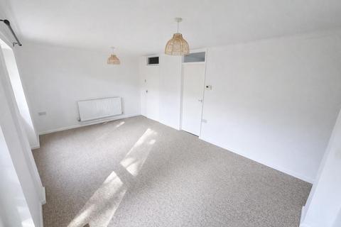 2 bedroom flat to rent, Holyrood Walk, Corby NN18
