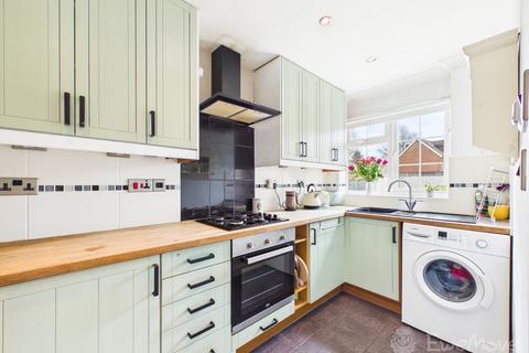 2 bedroom terraced house for sale, Waterside Close, Bordon, Hampshire, GU35