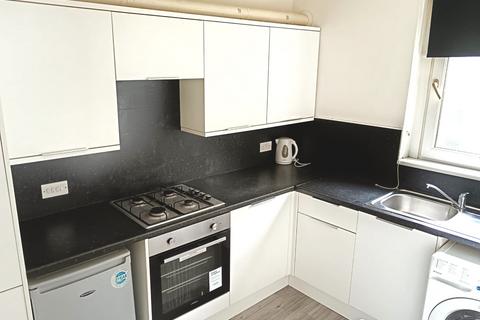 1 bedroom flat to rent, Hatton Terrace, Motherwell, Lanarkshire, ML1