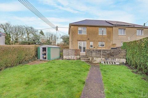4 bedroom semi-detached house for sale, Maes Y Deri, Cilfrew, Neath
