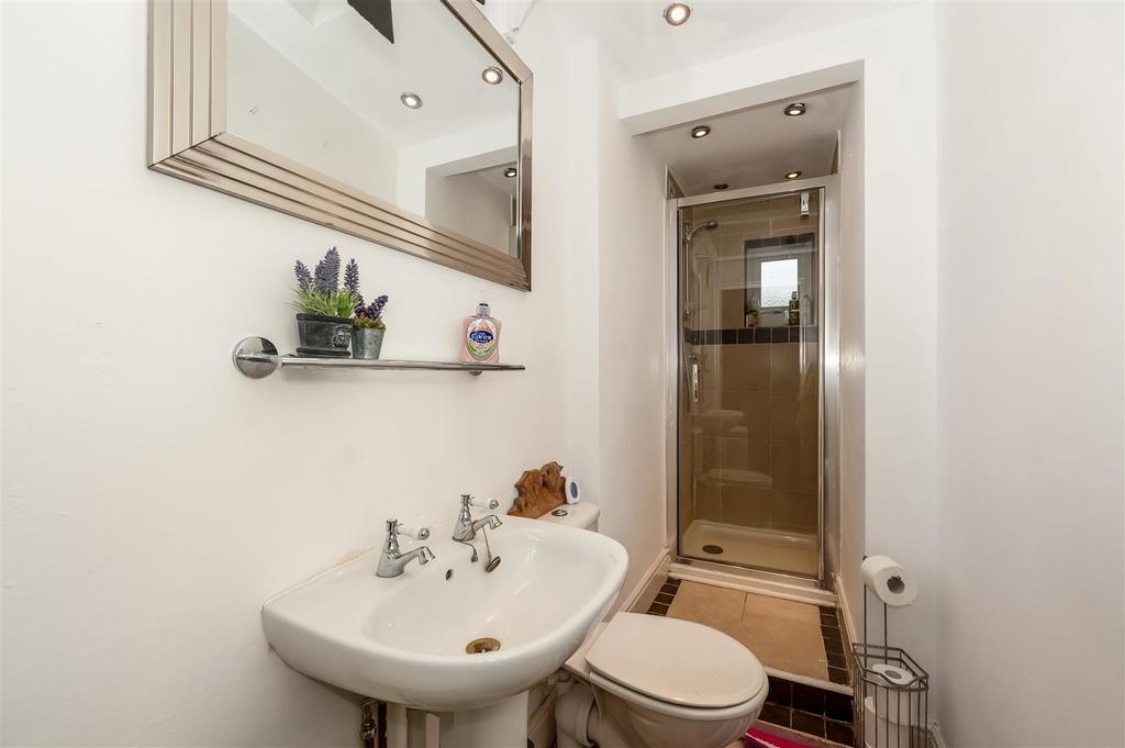 Downstairs Bathroom.jpg