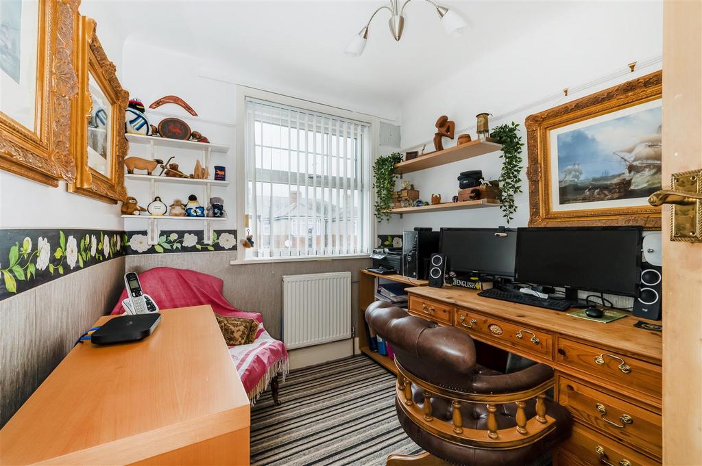 Bedroom 3.jpg