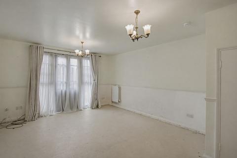 4 bedroom terraced house for sale, 2 Pownsett Terrace, Alder Walk, Ilford, Essex, IG1 2SW