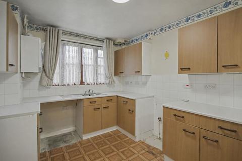 4 bedroom terraced house for sale, 2 Pownsett Terrace, Alder Walk, Ilford, Essex, IG1 2SW