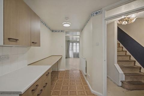 4 bedroom terraced house for sale, 2 Pownsett Terrace, Alder Walk, Ilford, Essex, IG1 2SW