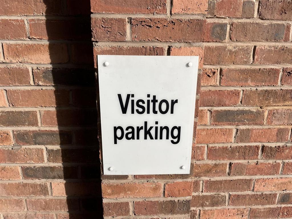 Parking sign.JPG