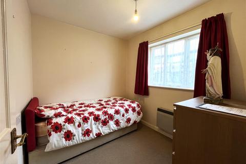 2 bedroom flat for sale, St Nicholas Church Street, Warwick