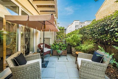 1 bedroom flat to rent, Woodman Mews, Richmond TW9