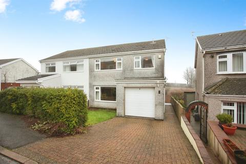 4 bedroom semi-detached house for sale, Awelfryn, Penycoedcae, Pontypridd