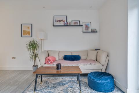 2 bedroom ground floor flat for sale, Whitefield Road, Bristol