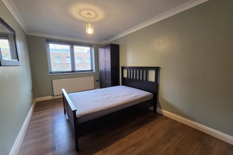 undefined, Park Street, LUTON