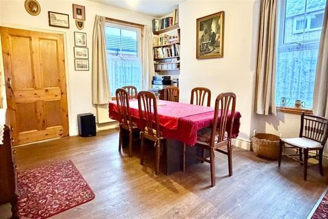 4 bedroom semi-detached house for sale, Bramcote Road, Beeston, NG9 1DW