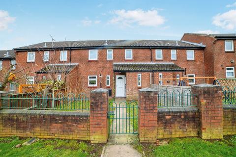 3 bedroom terraced house for sale, Bentinck Close, Boughton, Newark