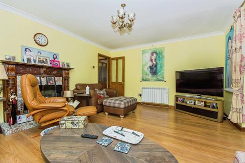 undefined, Resolute Close, SPILSBY