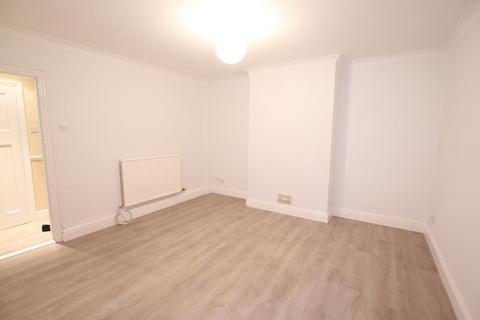 undefined, Grosvenor Road, Woking GU24