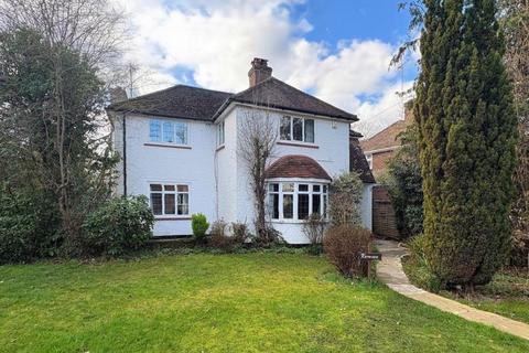 undefined, Grosvenor Road, Woking GU24