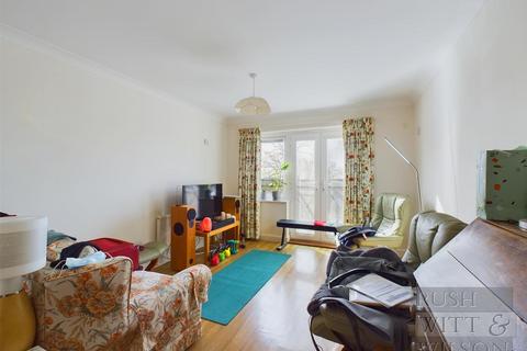 2 bedroom apartment for sale, Helmsman Rise, St. Leonards-On-Sea