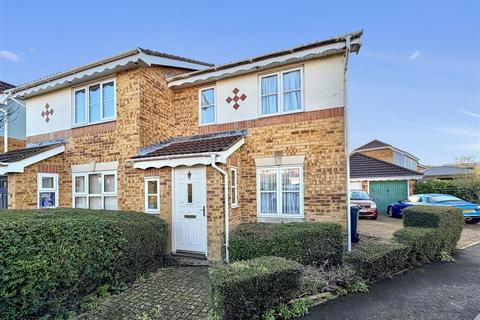 3 bedroom semi-detached house for sale, Britannia Way, East Cowes