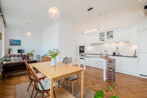 undefined, William House, 3 Parade, Leamington Spa Warwickshire CV32 4DG