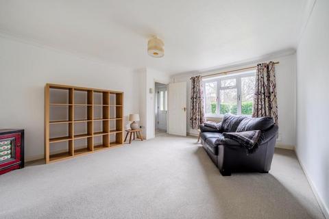 undefined, Dines Way,  Hermitage,  RG18,  RG18