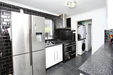 3 bedroom semi-detached house for sale, Winslade Avenue, Tonyrefail, PORTH