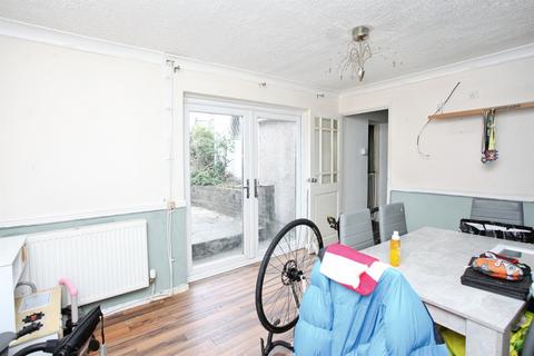3 bedroom semi-detached house for sale, Winslade Avenue, Tonyrefail, PORTH
