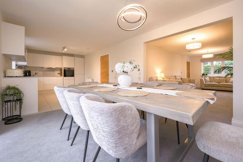 undefined, Finedon Road, Burton Latimer, Kettering