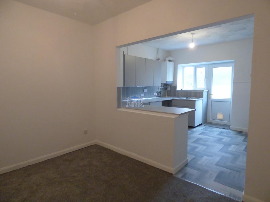 Open Plan Kitchen/Diner/Family Room