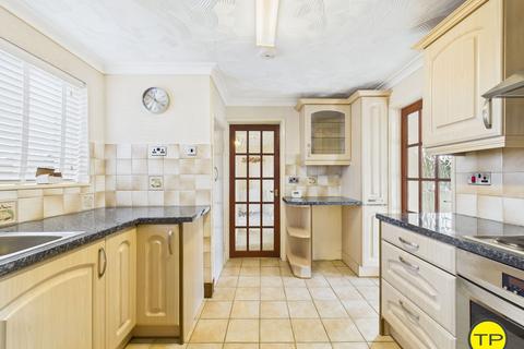 3 bedroom semi-detached house for sale, Reeves Way, Peterborough PE1