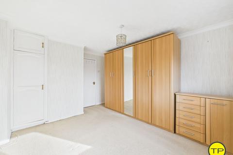 3 bedroom semi-detached house for sale, Reeves Way, Peterborough PE1