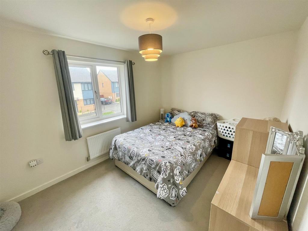 Bedroom 2.jpg