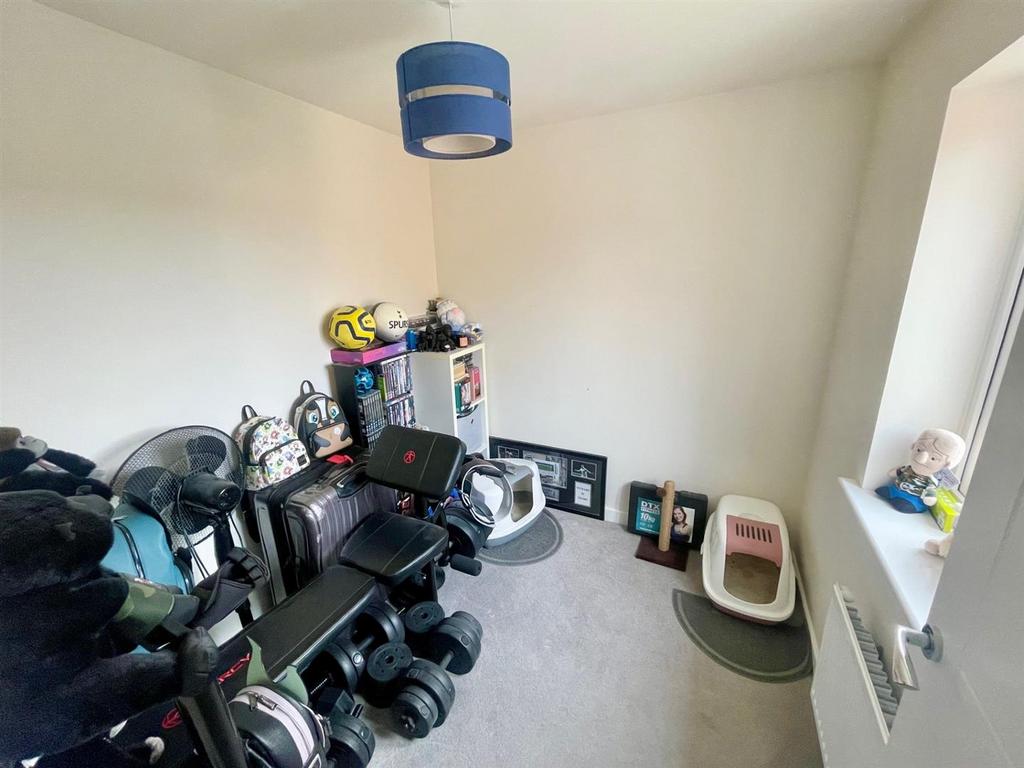 Bedroom 3.jpg