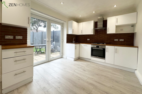 undefined, Chigwell IG7