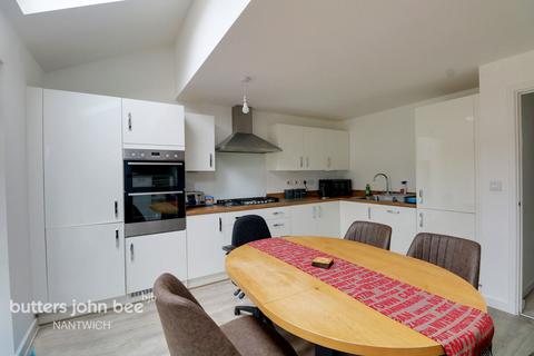 3 bedroom semi-detached house for sale, Thalia Avenue, Nantwich