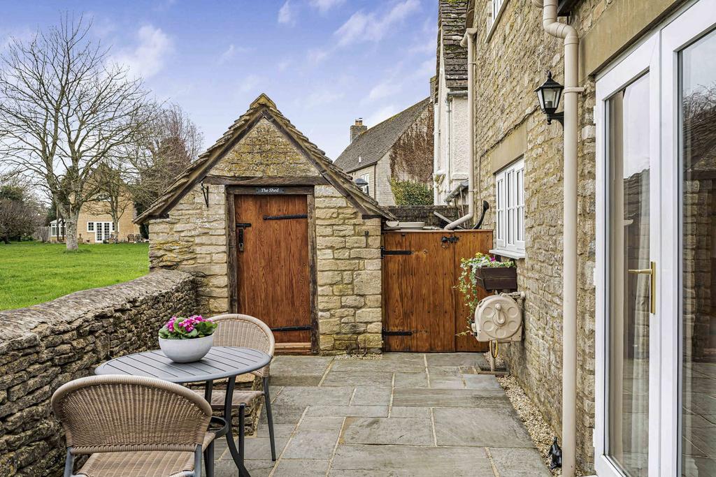 Outbuilding