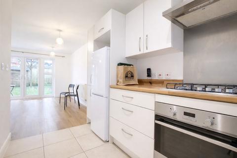 2 bedroom terraced house for sale, Knight Gardens, Lymington, SO41