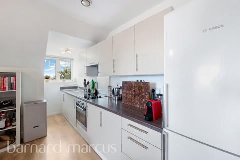 1 bedroom flat for sale, Schoolgate Drive, Morden