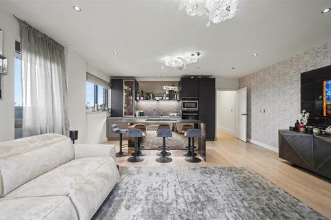 3 bedroom apartment for sale, Huxley House, Lawn Road, London, NW3