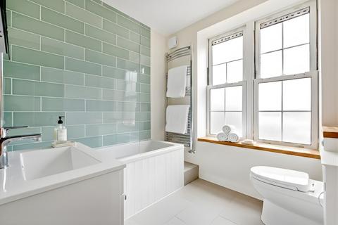 1 bedroom flat for sale, John Keall House, West Putney