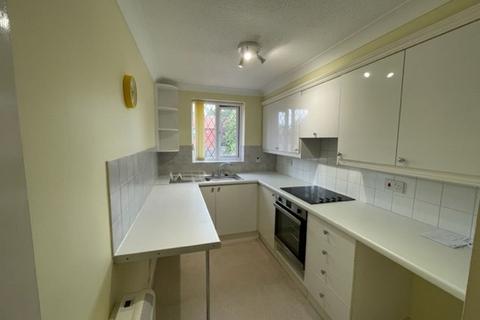 undefined, Sebastian Mews, Grantham NG31