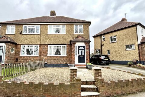Hook Road, Chessington, Surrey. KT9 1QW