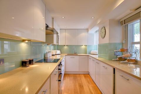 undefined, Lennox Gardens, Knightsbridge, SW1X