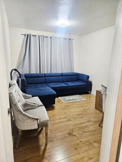 2 bedroom terraced house to rent, Stern Close, Barking IG11