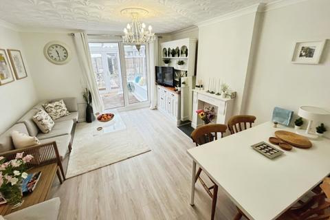 2 bedroom semi-detached house for sale, Aldcliffe Crescent, Doncaster