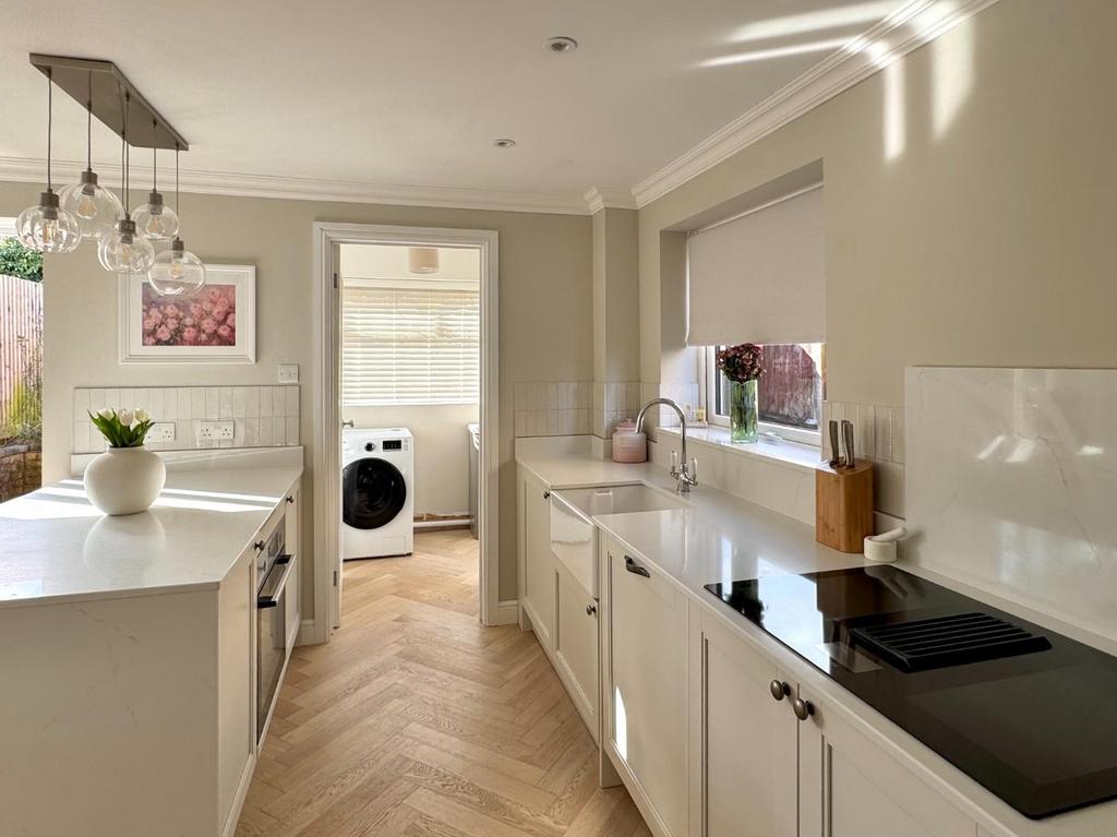 Kitchen/Dining Area