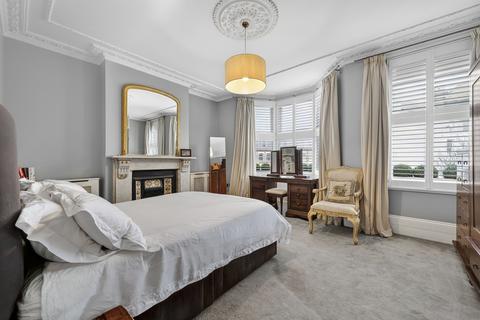 undefined, Aubert Road, London, N5