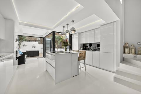 undefined, Aubert Road, London, N5